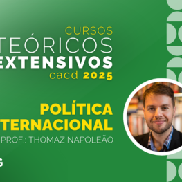 Curso Teórico de Política Internacional - Thomaz