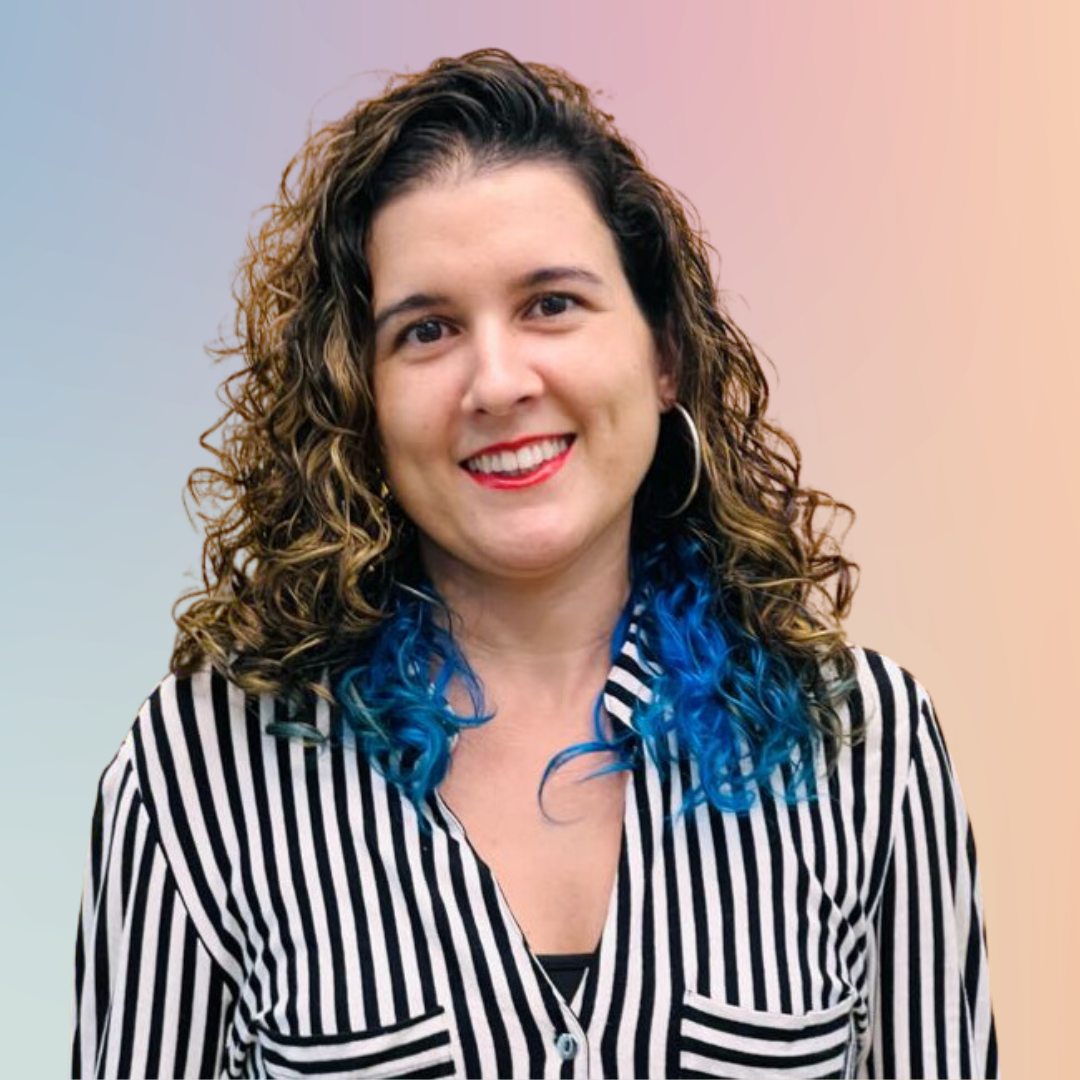 Profa. Débora Cabral